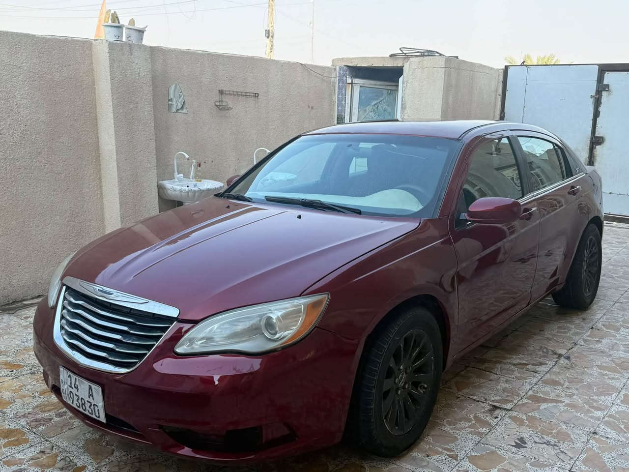 سي 200 مديل 2014 رقم بصره تحويل 
بيها 3 قطع الاماميه صبغ بدون دواخل 
مكينه 2400 كفاله مكينه وكير 
جاهزه السياره نضيفه شاشه كاميره 
تحكم استيرن السعر 64 بيها مجال 
مكاني البصره الشراي يتصل ***********
