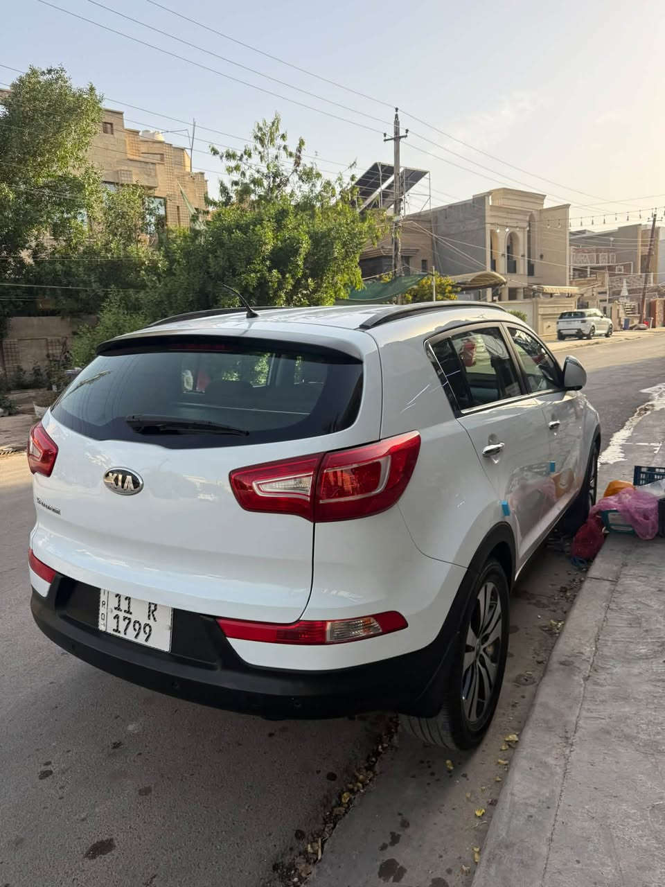 كيا سبورتج للبيع موديل ١٤
خليجي 
ممشى السياره 123 الف كيلو 
سياره كلين بيها بارد دعاميه وخدوش بسيطه
السعر ١٤٠ وبيها مجال 
للاستفسار ***********
