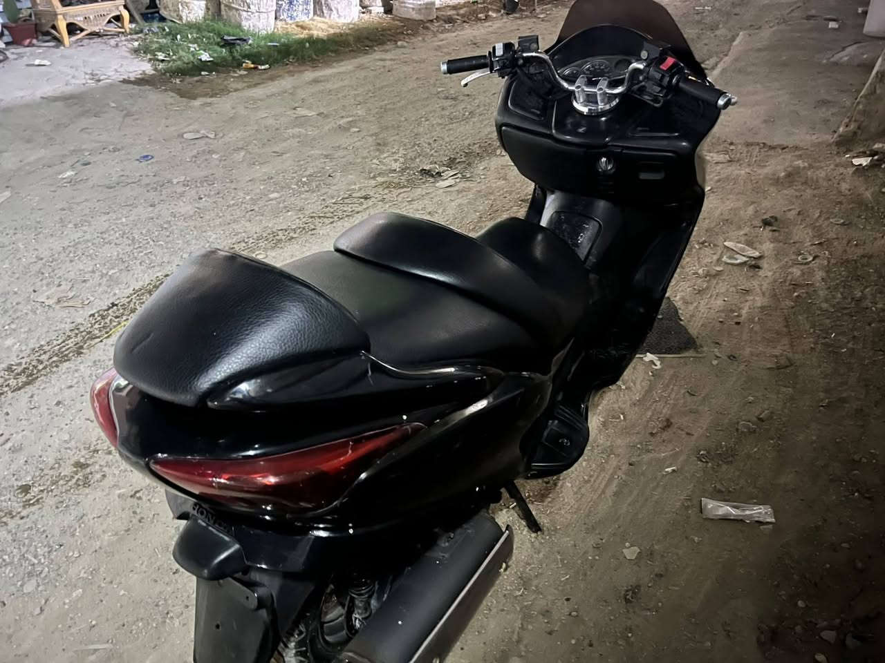 فورزه 08 للبيع مكينه خير من الله  دراجه مابيها نقص  كامله اوراق موجوده سعر 800 مكان دوره شارع ستين ***********
