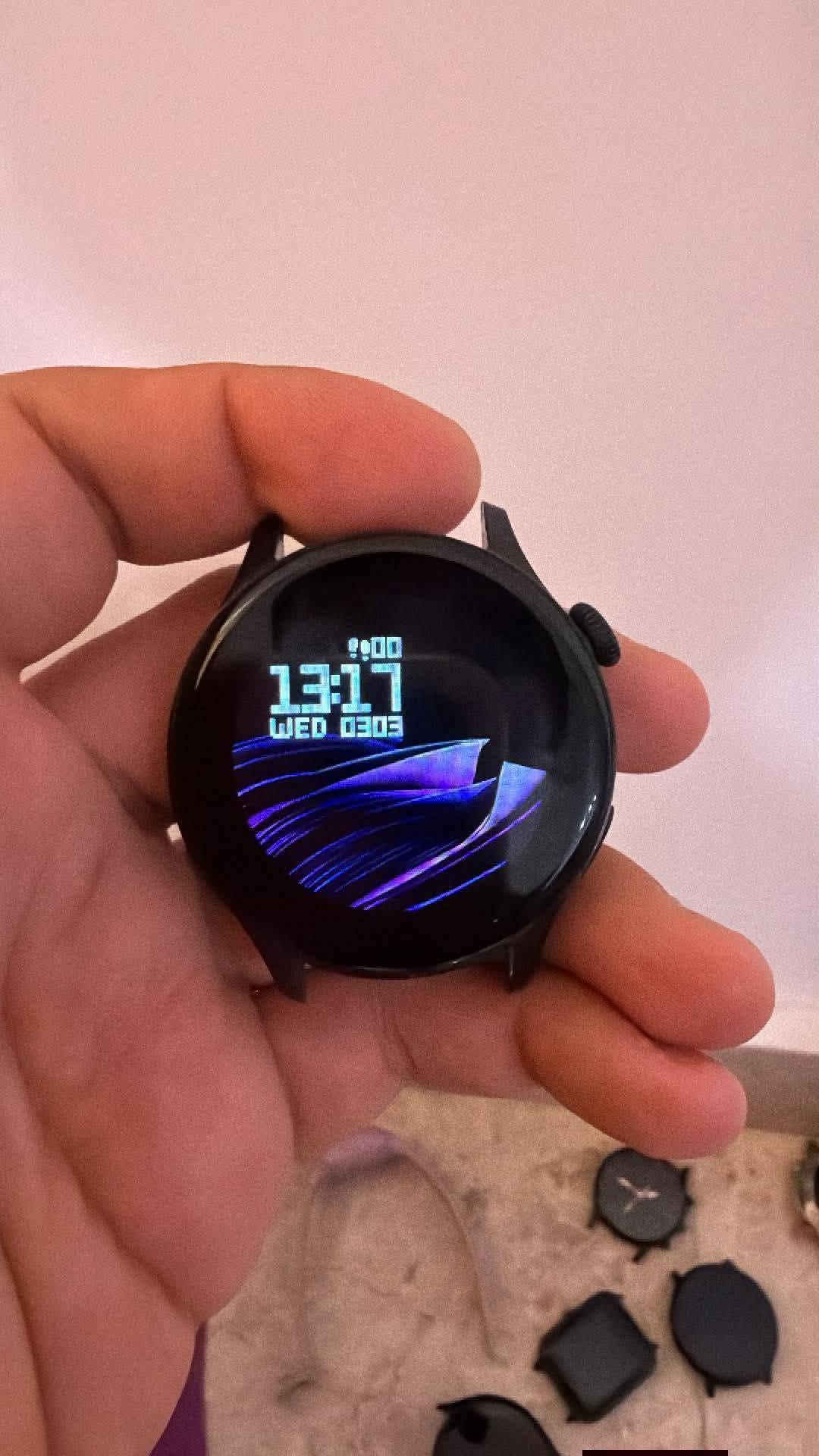 🔥🔥🔥شلعه ساعات ⌚⌚سمارت شغالات  بدون شواحن
ب90 
للاستفسار اكثر خاص او على الرقم 
***********
