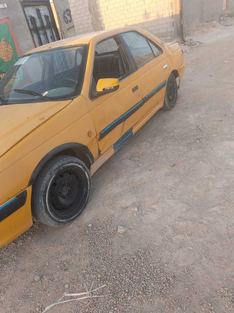 بيجو بارس رقم احمر سنويه عضم مكانه نجف مكينه وكير خير من الله سعره 7ورقات وبيه مجال قليل ابيع كوم حديد اتكفل بس سرقه وعشائر فقط ***********
