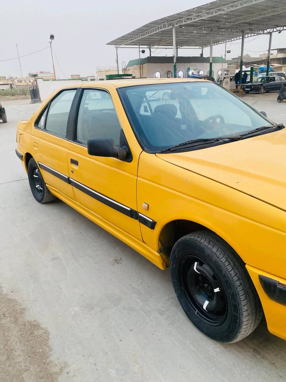سلام عليكم سياره بيجو بارص مديل 15  مكينه كير كفاله تخم تاير حداد جديد سيارة مكفول من ضربه تبديل صبق كهرباء كله شقل تبريد ثلج ❄️ سنويه جديد الحد 29 تحويل مباشر سعره 25مكان البصره *********** شراي نتصال ويدلل

