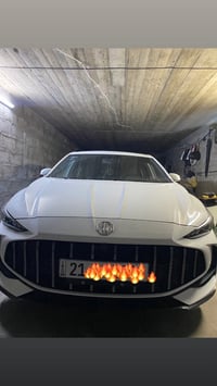 ئێم جی جیتی سەیارەیەکی پاکە و بێ بۆیاخە  تەنها ١٤ هەزار ڕۆشتووە  جوان ...
