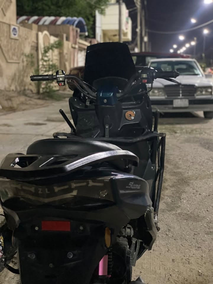 السلام عليكم دراجه سترونك للبيع كهربائيات كله كامله والتفاصل خاص السعر 290وبيه مجال بسيط مكان الرفاعي ***********
