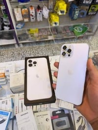 ايفون 12 برو ماكس • ٢٥٦ • بطارية ٧٩