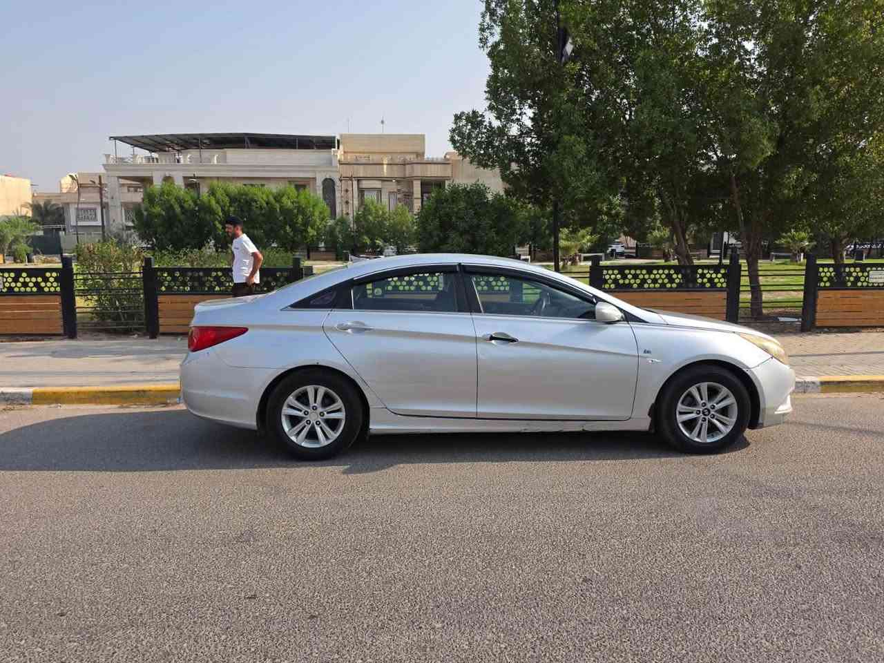 سوناته • ٢٠١١ • وارد كوري