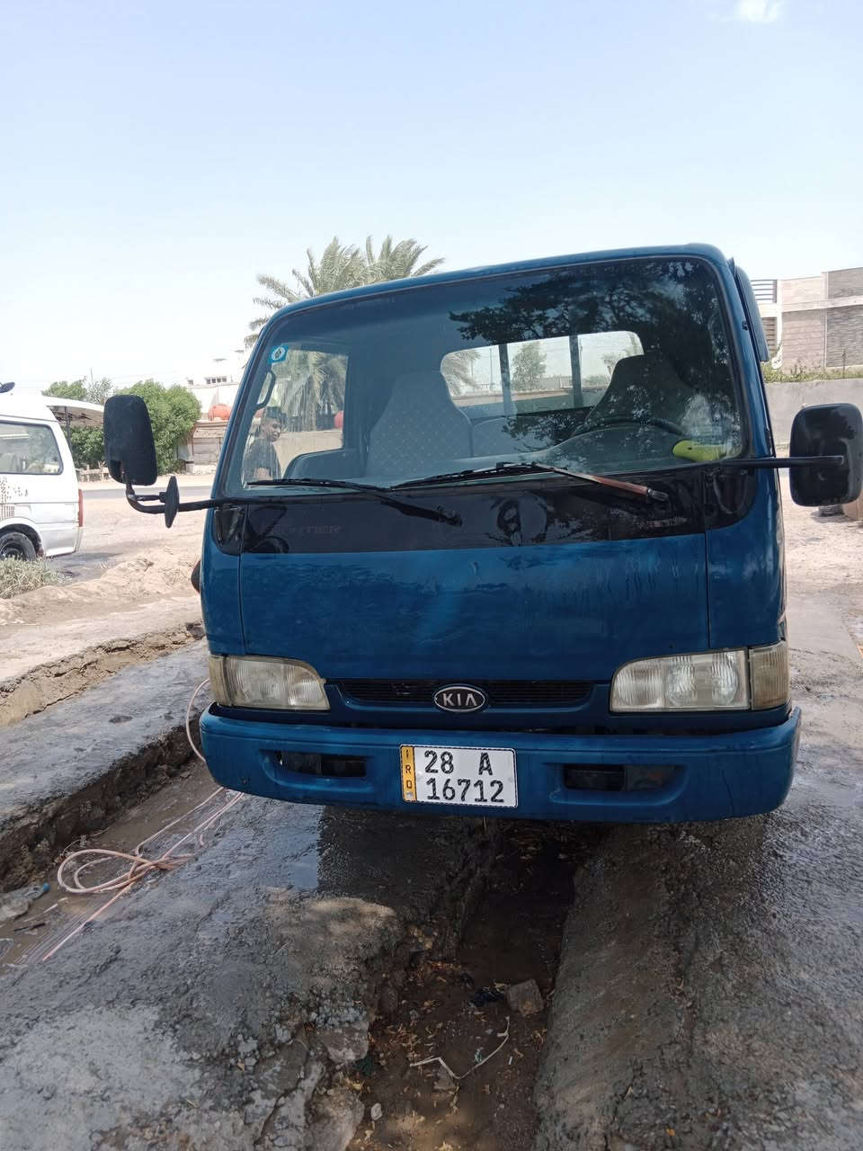 هالسلام عليكم كيا فونتيرا موديل ١٩٩٧ سنويه باسمي انكليزي لل٣١سياره قماره وبدي مالت حاويه سياره مكفوله من كل عيب مكينه بعدها عسحك مكاني حله سياره مالت جناي ***********
