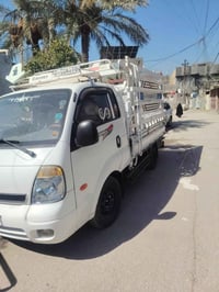 للبيع الفين 7 السعر 100وبيه مجال رقم الهتف 07822000327/07762491126