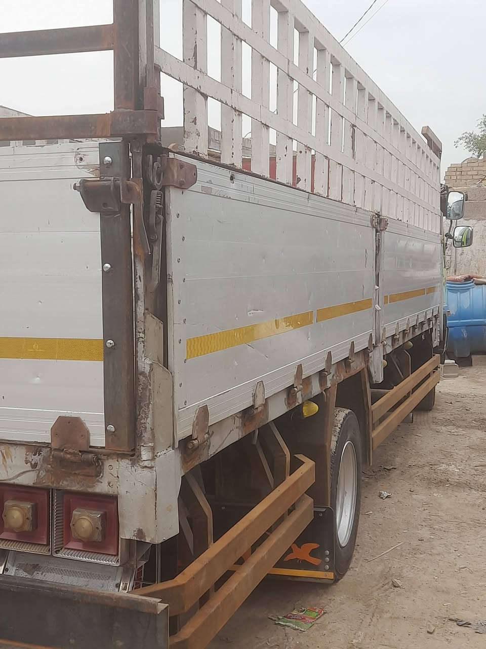هينو • سته وربع • حدادية جديدة