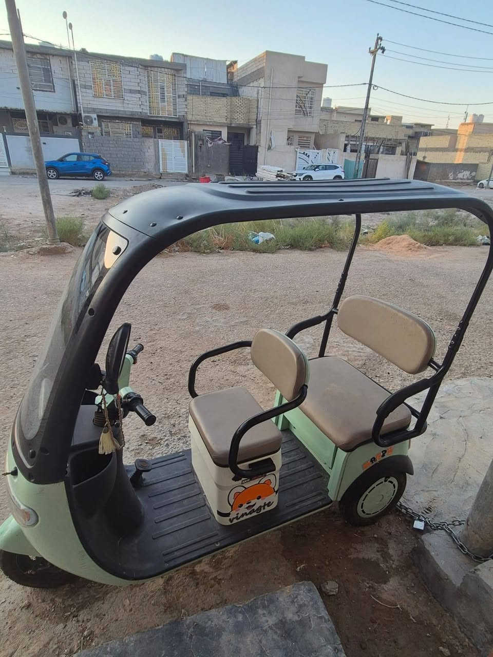 تك تك شحن للبيع نضافه %  (6)بطاريات شحن فول الاصلية ليـّۓ يحب يشتري يتصل ع رقم وبشرط الفحص تفحصها  ***********
