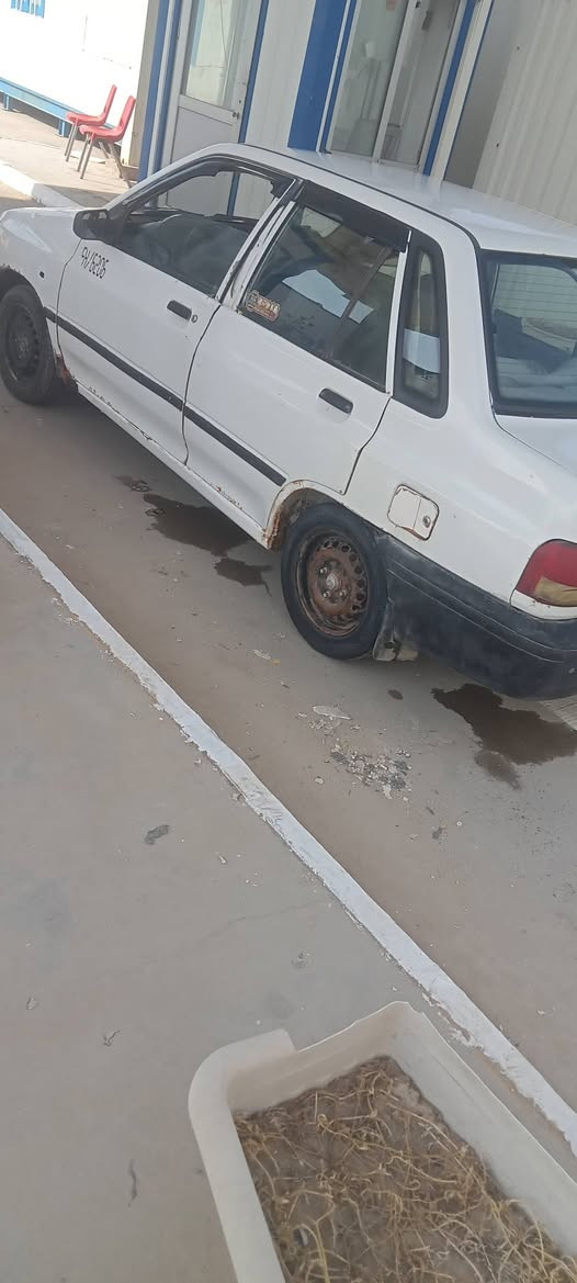 سلام عليكم للبيع سايبا  مديل٢٠١١كير محرك مكفولات  رقم قادسيه السعر ٣٢وبيه مجال المكان الديوانيه السنيه رقم الهاتف ***********
