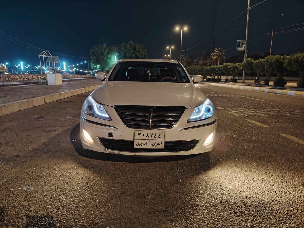 بيع أو مراوس
جنسس ٢٠١٣ خليجيه
محرك ٣٨٠٠ مكفول
كير مكفول
بيها جاملغ أيسر أمامي مصبوغ بدون دواخل بدون ايرباك
فول عدا البصمه
السعر ١٢٠
بيها باردين بدون صبغ
السنويه منتهيه و وللتحويل حاضر
***********
العماره

