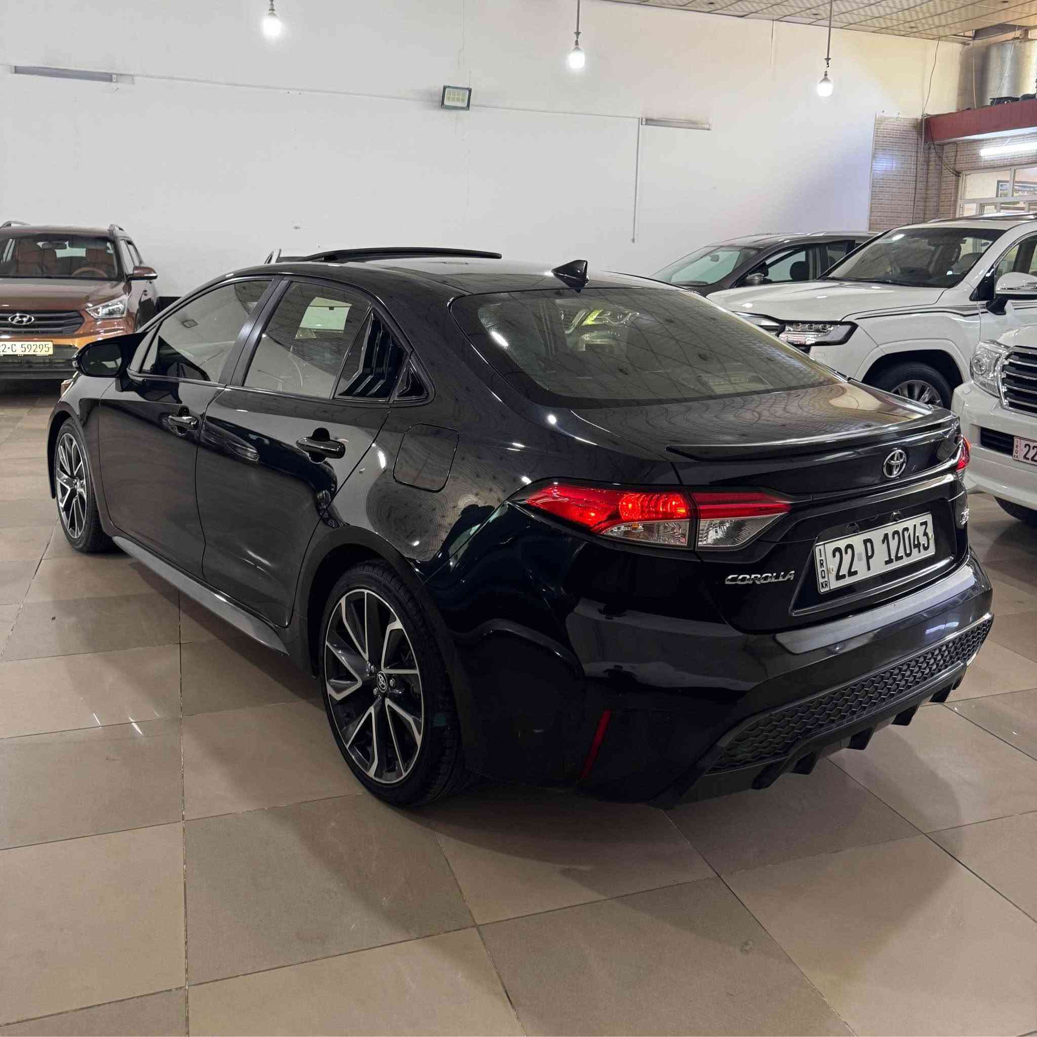 Toyota crolla 2022 se sport 
سيارة فول فول مواصفات ماشي ٥٣ الف بي قطعتين صبغ جاملغ باب جهه سكن بدون دواخل ايرباك بس بردة سيارة كير محرك حدادية كهربائيات حجر رادار كلى بشرط رقم سنوية جديد بااسمي تحويل مباشر مكان سيارة اربيل *********** واتساب كورك موجود … أربيل, العراق
