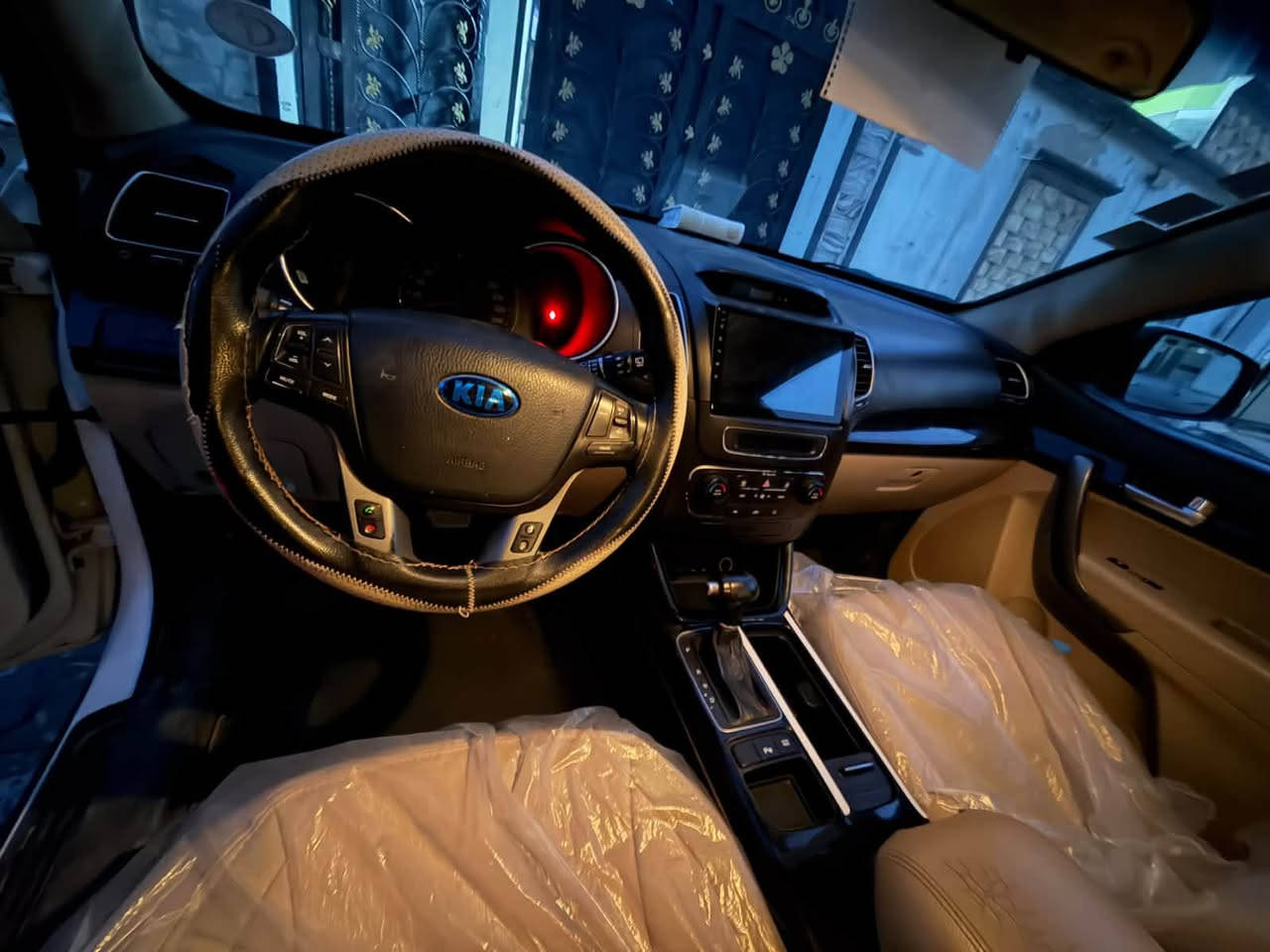 سورنتو • ٢٠١٤ • ٤ سلندر