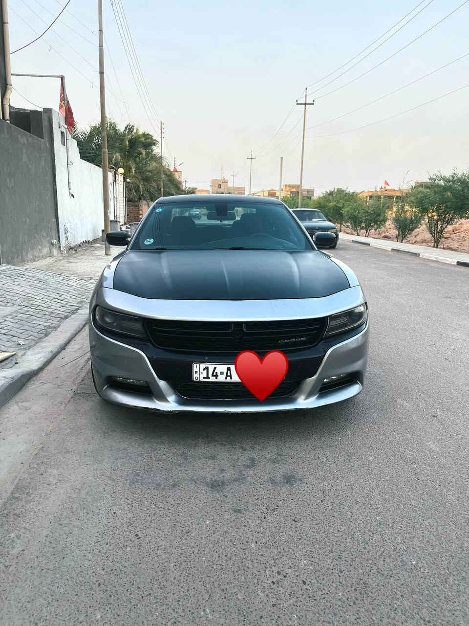 جارجر 2017
Dodge charger 2017
المواصفات: 

SXT-3600 
لون : رصاصي- فضي
رقم بصرة- حره 
سيارة حادثها جاملق خلفي ( الجاملق الايمن) فقط 
بيها جراد بالبنيد والقماره  ( جراد خفيف) فقط 
حدادة جديدة  + ادامه كامله لمنظومه البانزين 
مكينه وكير مامفتوحات 
حساسات خلفية 
كشن كهربائي
شاشة وسط 
دواخل سوداء ونظيفة 
6 سلندر 
صور الحادث موجوده واتساب 

السعر : 160 وبيها مجال 
المكان: البصرة- قضاء المدينة
للتواصل والاستفسار : اتصال او اتساب
***********
