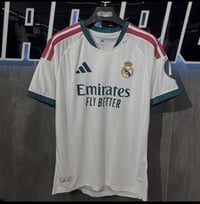 ريال مدريد • ٢٠٢٧ • أصلي