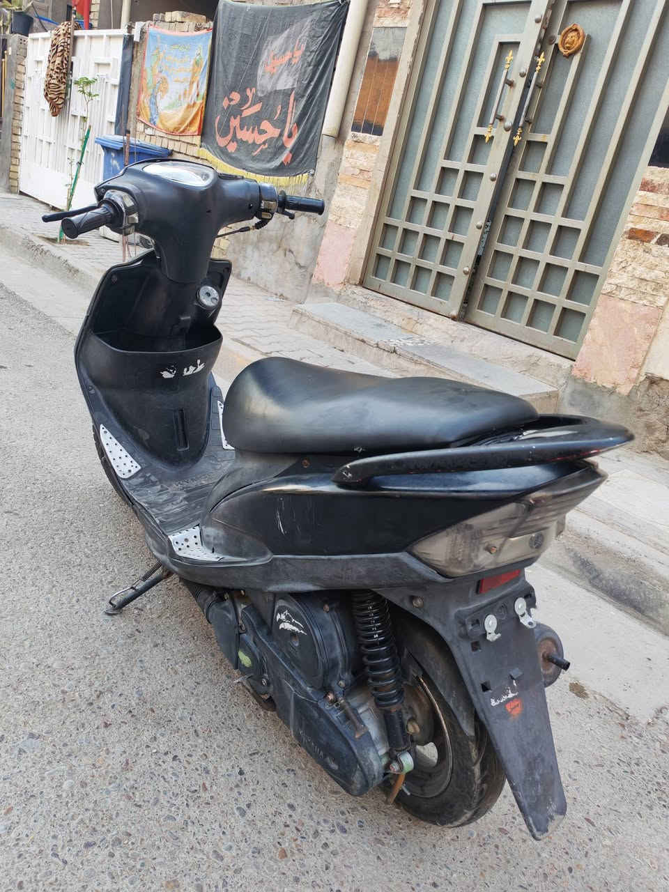 سلام عليكم
ماكس عدله للبيع مكينه بلاديه مامفتوحه جيب فيتر وياك وفحصها بيها كلج رياضي سلف بلادي كابريتر بلادي دراجه كلها بلاديه كهربائية كلها شغاله مابيها أي نقص شلعه معدل خير من الله 
750 وبيها مجال بغداد الكماليه ***********
