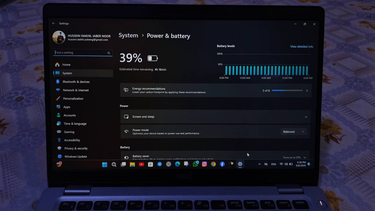 Dell latitude 5310 i7 touch screen
Ram 16 
Hard 512 
Intel (R) Core(TM) i7_10810U

كارت الشاشة داخلي 
نوع ذاكرة SSD
حجم الشاشة 13.3
شاشة لمس
كيبورد عربي + إنكليزي
نظافة 100/100 و سبح منافذ 
لون لابتوب رصاصي 
شحن كلش زين 
ملحقاته ماوس hp+ حقيبة
سوبر سلم جيل 10 حديث 
كامرة فول أج دي مع مغلق للكامرة
للتواصل: البصرة / الهارثة 
الرقم : ***********
سعر لابتوب 400000 ألف و بيه مجال
