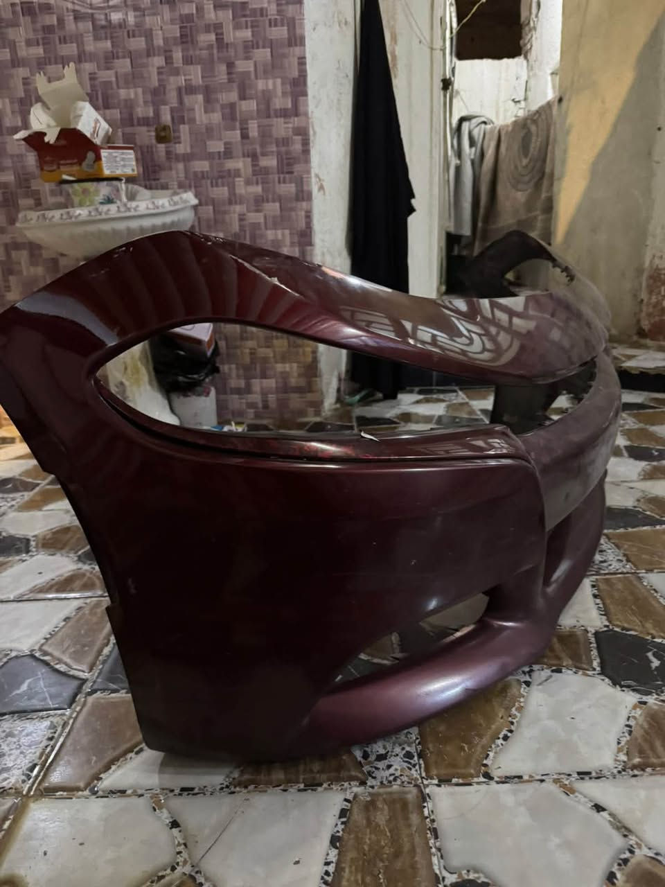 دعاميه جارجر لون ماروني برغندي نضافه70/100 قيم بما يرضي الله العنوان المعقل ***********
