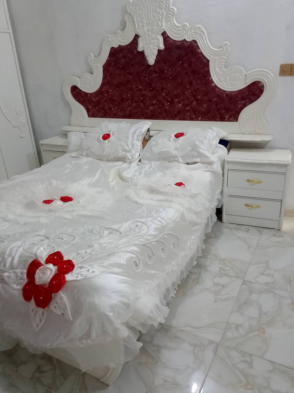 غرفه نوم طابقين استعمال قليل سعر 900 وبيه مجال مكاني كوت ‏‪***********‬‏
