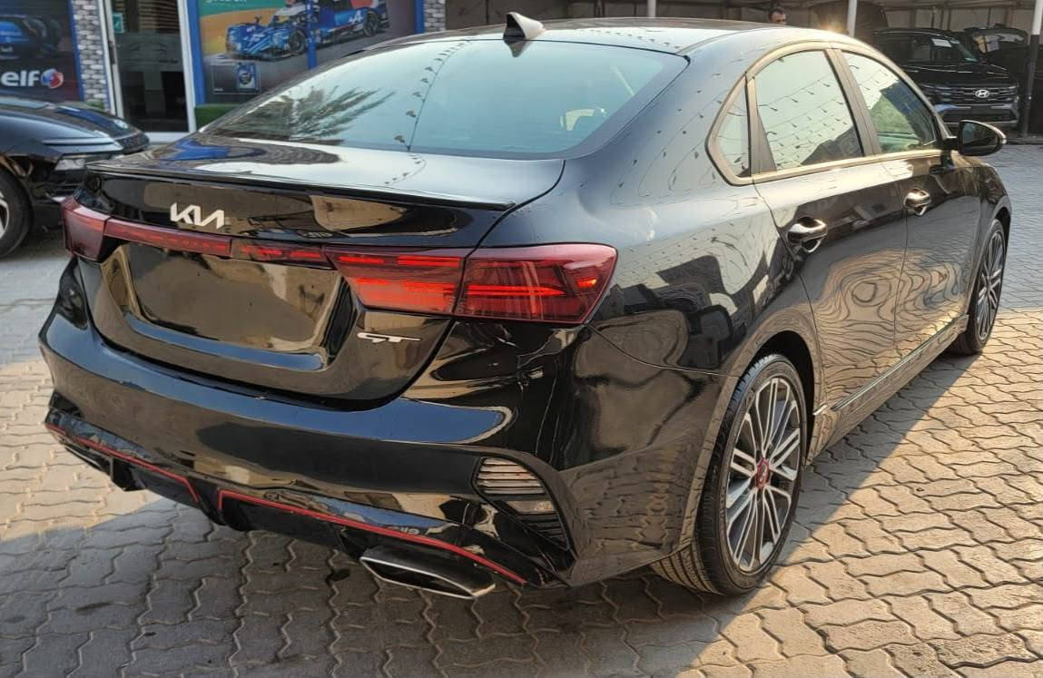 *بإمكان التخريج بكتاب الشهداء
*تم الشحن إلى منفذ سفوان*

*كيـ فورتي ـاgtlineموديـ2024ـل*
*السعر96(جاهزصبغ الضررفقط)*
سيارة حاليا مشحونة الى المنفذ سفوان بدون كمرك 
(مكتب الماجد الأستيراد السيارات الوارد الأمريكي والكندي)
(العنوان ، البصرة ، سفوان،  )
ولدينا وكلاء جميع محافظات العراق
اتصال او واتساب :
( حسام الماجد)
***********
‏***********
رابط الكروب واتساب نشر يومي السيارات في دبي
https://chat.whatsapp.com/DNfmzX564GDHUVJokH19Vy
