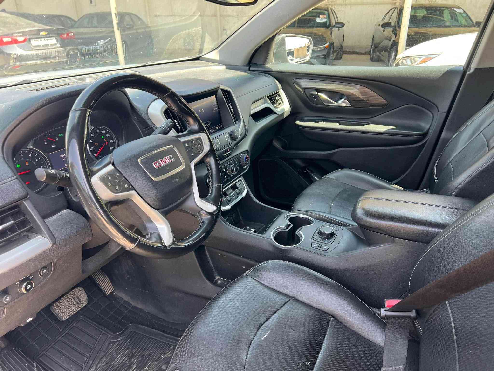 GMC TERRAIN 2023
سعر120مجال
سبوخ 4بارجه ربع سقف بي داخلي 
بي ايرباك 
بيش بشت كه بس 
به رد رادار شريكه 
رقم سه نه وي جديد
تحويل خرامه به شه رت 
موسفات  SLT. AWDفول بس سيلايت نيه 
شوين ئاكري 
***********واتساب أربيل, العراق
