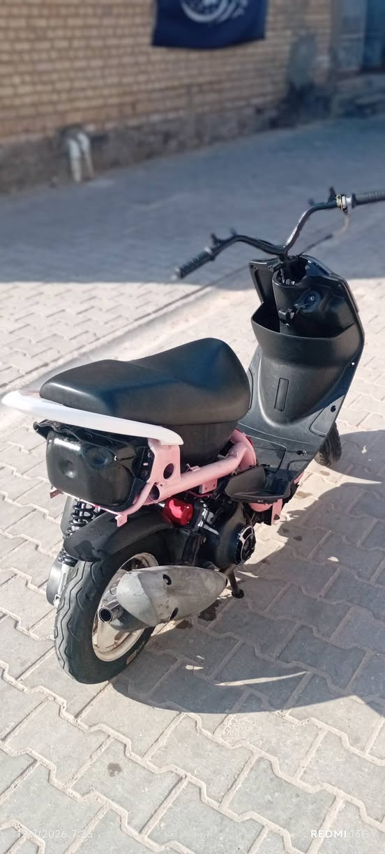 ماكس • مكينة مزودة • علق
