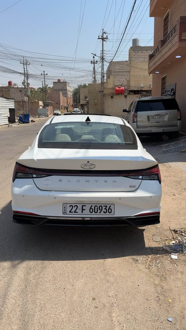 سلام عليكم 
النترا خليجي فول موصفات ✅
رقم أربيل هسه مجدده قبل سبوع سنويه لل31 وهزه جديده لل27
صوره سونار معه صور 
مكينه 2000دوش ✅
سياره جديده معنا الكلمه 
ماشيه 51كيلو ⁉️
موصفات
فتحه 
رادار امامي خلفي 
نقاط عمياء 
مري شفط 
عنواني بصره 📍
بيع او مراوس بسوناتا شكل جديد او كي فايف شكل جديد 
***********
*********** البصرة, العراق
