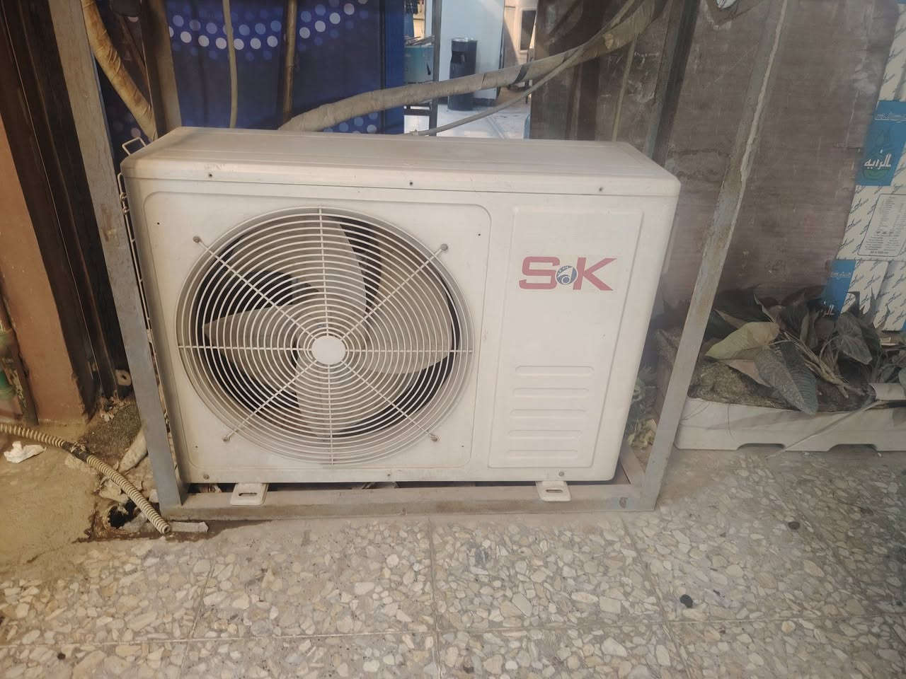 للبيع وبسعر مناسب
للإستفسار أو الاتصال ***********
