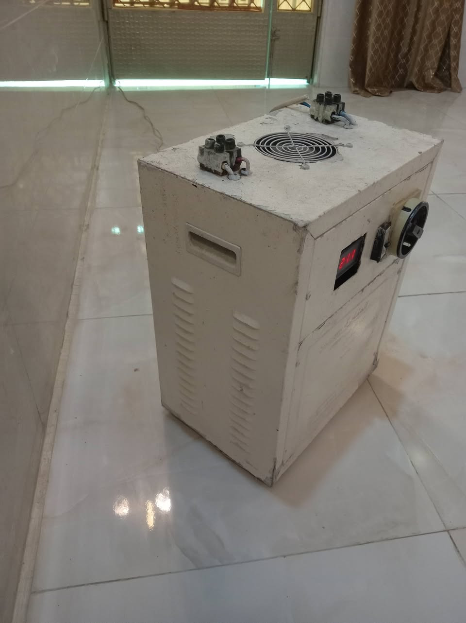 رافع نظيف ع فحص ابو العشره  يشغر بيت كامل البيع سعر ميه وخمسين مكاني بعقوبه ***********
