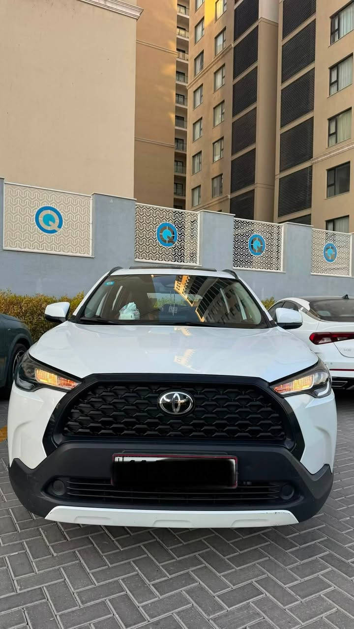 📍كورلا كروس موديل  2024 
داخل احمر واسود بلادي _رادار _اوتو هولد _فتحه
رقم بغداد باسمي تحويل ثاني يوم  
ماشيه 25 الف بعده بريحة الشركه ✨
 سياره استخدام نظيف 
اخت زيروو كفاله عامه مابيها اي نقص  
مكاني شهداء السيديه 
الاستفسار ***********
