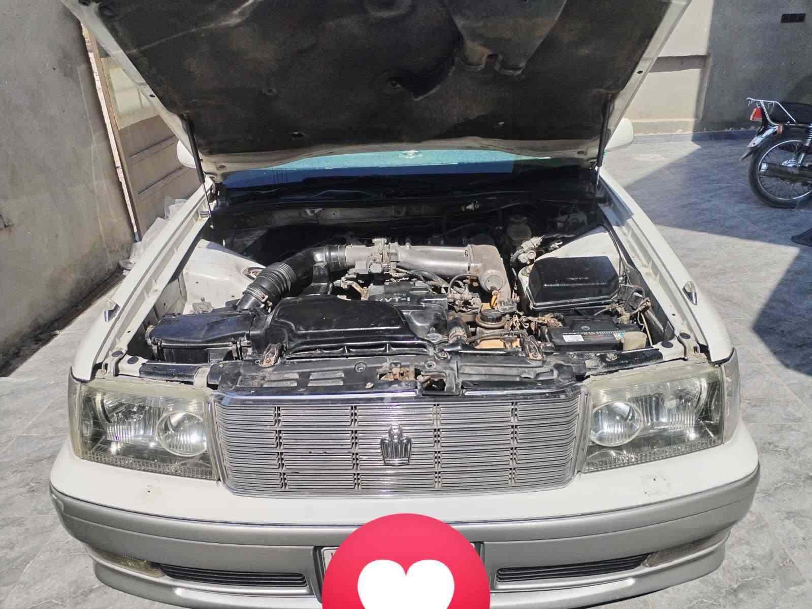للبيع سياره راس الثور موديل 1996سياره جاهزه من تبريد حداديه تخم تاير باتري مكينه وكير  2500 في فتي سياره جاهزه مكفوله من الضربه القويه والعيب الشرعي رقم انبار سنويه 2028 مداور ثاني يوم مكان ذي قار قلعه سكر سعر 93وبيها مجال بسيط ***********
