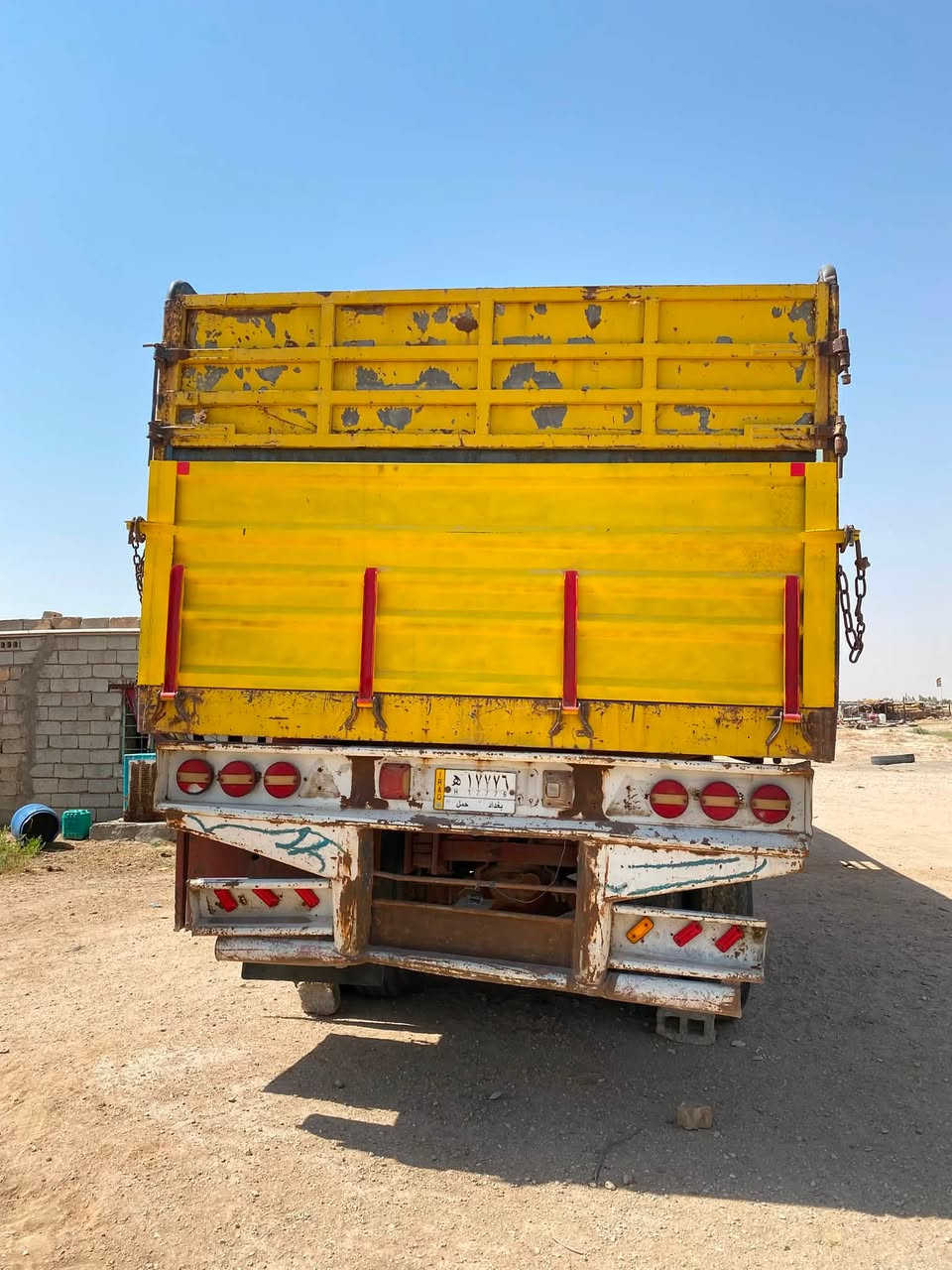 سلام عليكم عربانه لبيع طول12ونص شاصي حدادي مربوطه وجناب لماني دنگيرين تيارات 24فوك نص عمر لعاب هوزن البي نص جيف كهربائيات جازه ثلاجه مطبخ باب جديد رتفاع لجناب 175حموله 50طن حنطه مكانه كربلاء السفسار على رقم ***********
