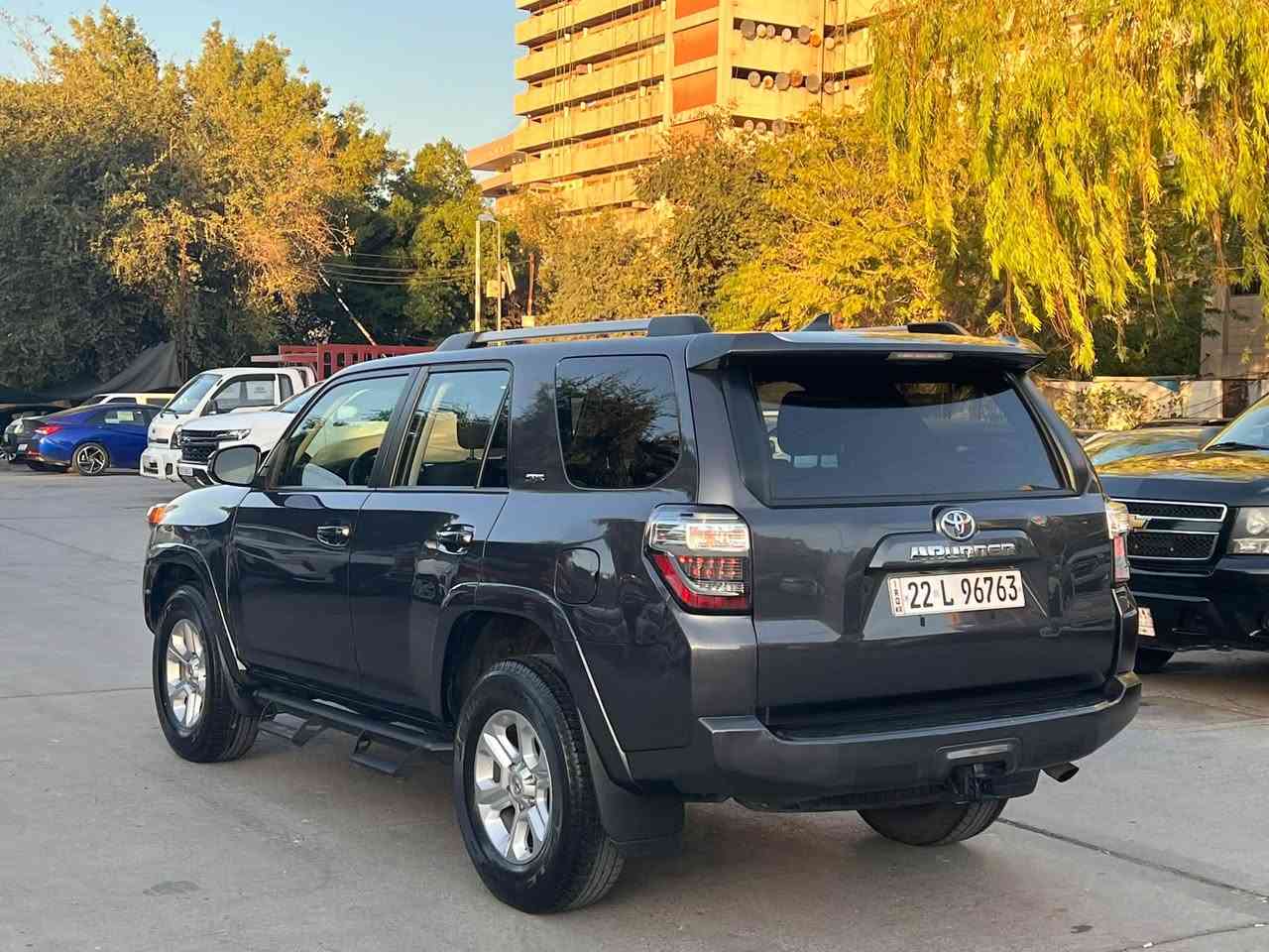 يالله/ السلام عليكم عندي فور رنر. فئهSR5 بدون صبغ فقط مكانين تعديل بارد. موضح بصور الحادث رقم اربيل الجديد تحويل مباشر. المواصفات👇🏽
🚦شاشه كبيره
🚦كامره خلفيه
🚦بصمه ابواب وبصمه تشغيل
🚦رادار جانبي
🚦رادار امامي
🚦كشن كهرباء
🚦تبريد مركزي قطعتين
🚦تو ويل
🚦5راكب
🚦لايتات زنون متحرك مع الستيرن
🚦مكان السياره بغداد الكرخ
🚦الاتصال *********** واتساب
🚦***********
🚦السعر310 وبي مجال اخون ارجع واكرر السياره بدون صبغ وچيك السوك واني بل خدمه وتحياتي للجميع
