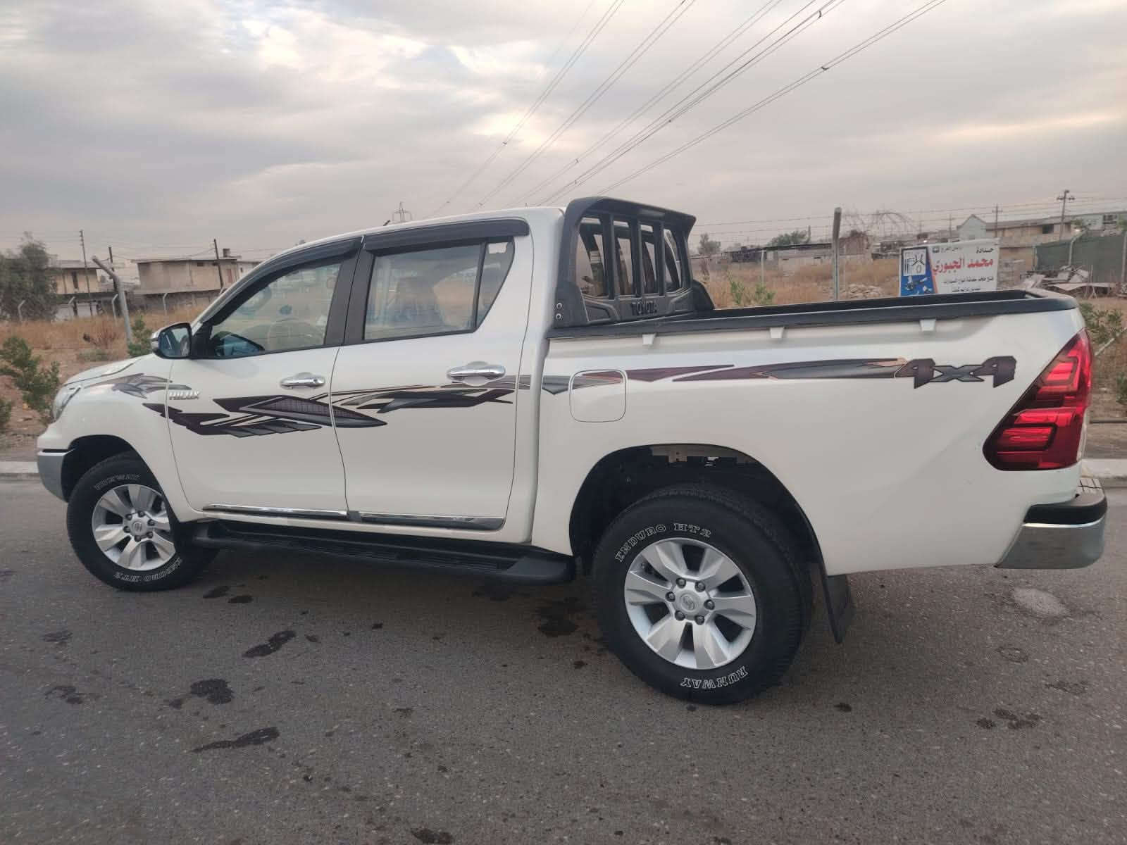 هايلوكس 4x4 • ٢٠١٧ • رقم اربيل
