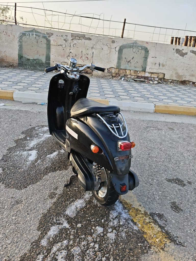 دراجه مصريه للبيع المكان ناصريه الدراجه صالهه شهرين من طالعه من الحاويه المكينه شرط الفحص الاستفسار على هاذا الرقم ***********
