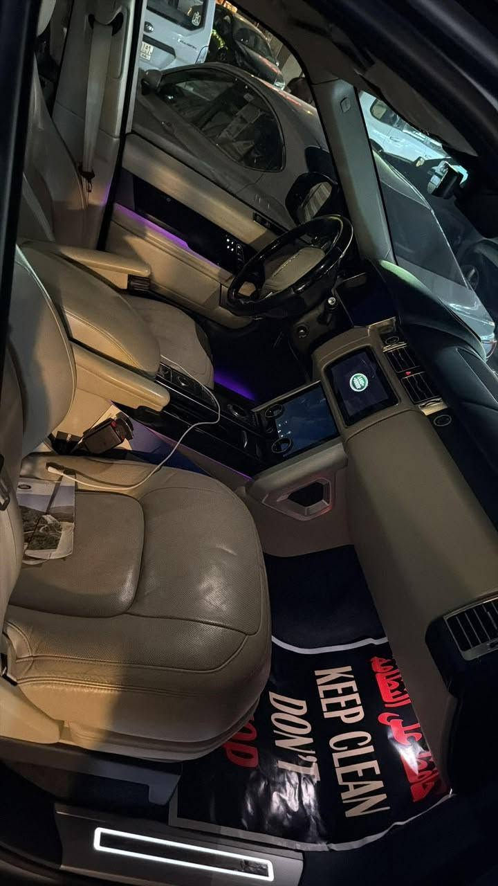 ٢٠١٩ خليجية ماشية ٧٧ الف مغلفة درع وعازل وppf ودواخل سونارها بدون ضرر يقرة حتة خدوش ماكو بدون نواقص اوتو بايكراف ٨ سلندر
للاستفسار مراسله واتساب او الاتصال على الرقم
***********
