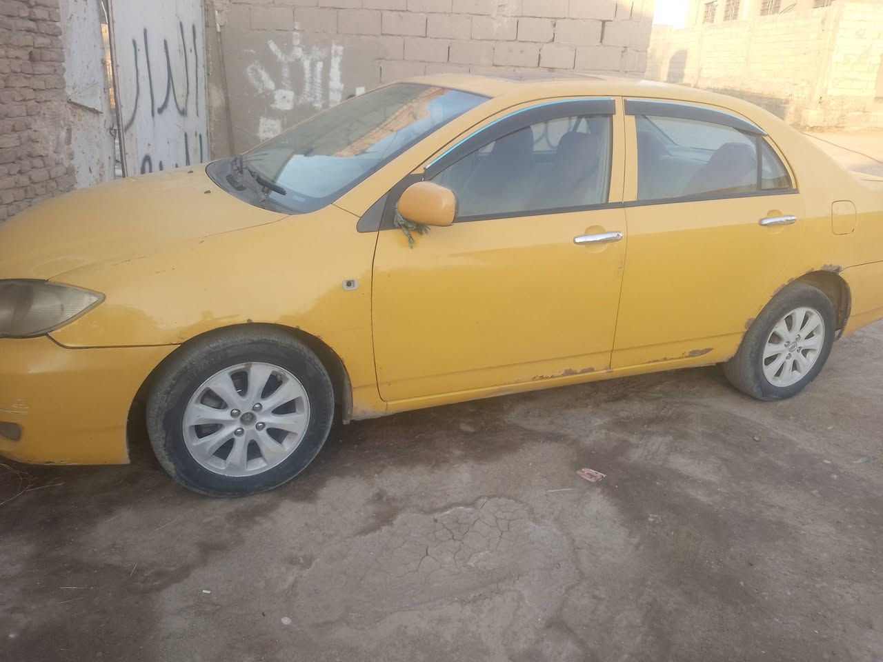 اف أثري مديل 13 رقم بابل مصفره من كلشي أوتو بيه اخياسات بصيطه لا صبغ ولا ضربه ***********

