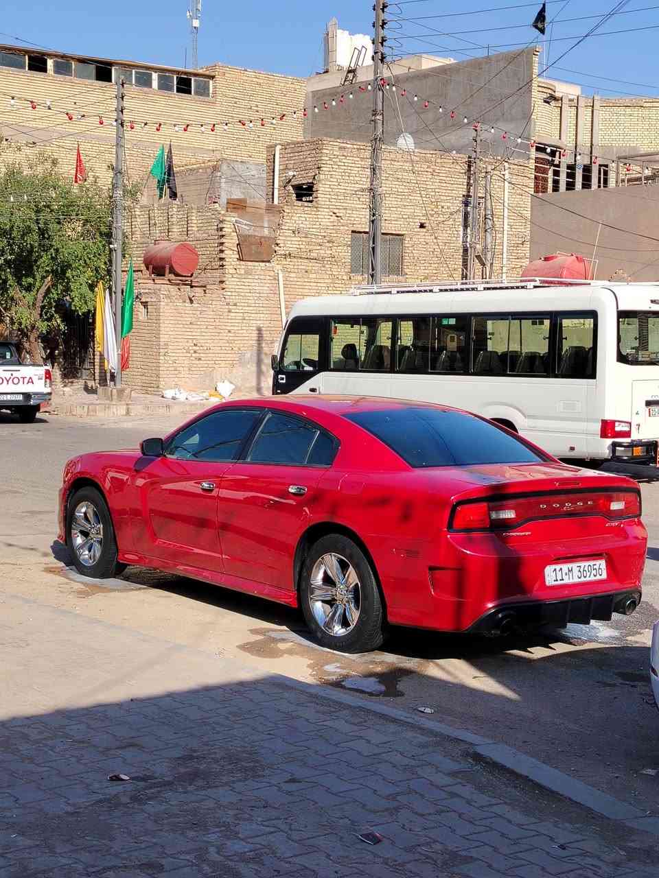 جارجر للبيع موديل 2013
رقم بغداد بأسمي سنويه جديده وهزه جديده 
گير ومكينه وأكسل كفاله 
شاشه جبيره
گير ماوس
عدادات 260
دعاميات SRT
باتري جديد جامه اماميه جديده
حداديه امامي خلفي قبل عشرين يوم فاتحن كله جديد
تايمن هسه فاتحه جديد
زوج تايرات قبل يومين من شادهن
السياره حادثه فقط دعاميه وهنا با عراق صار بيه صبغ صفحه العبري اثر شخوط بدون فتح بدون تبديل
*********** السعر(138)

نص مكتوب في الصور:
- @sr.i39
