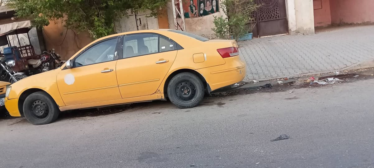 السلام عليكم سوناتا موديل 9السيارة نضيفه مصفره هيه وغرامات بيني تحويل ثاني يوم التواصل وتساب***********
