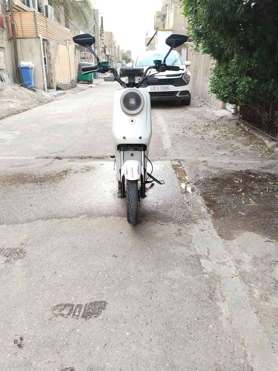 دراجه R9 للبيع مستعمله اللون ابيض
الداجه كامله 🔥🔥 الاستفسار الاتصال 
*********** 📞 المكان بغداد 
مدينة الصدر قطاع واحد
