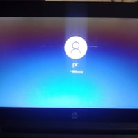 لابتوب hp لبيع   نضيف شغال ١٠٠٪  سعرها النهائي 55 الف فقط  العنوان بغد...