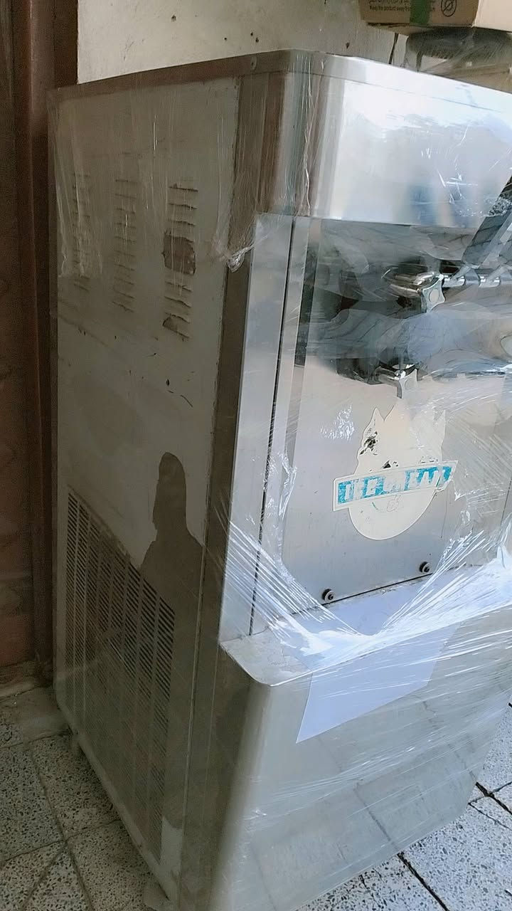 للبيع مكينه سوفت تجميد خير من الله سنگل فيز للاستفسار ***********
