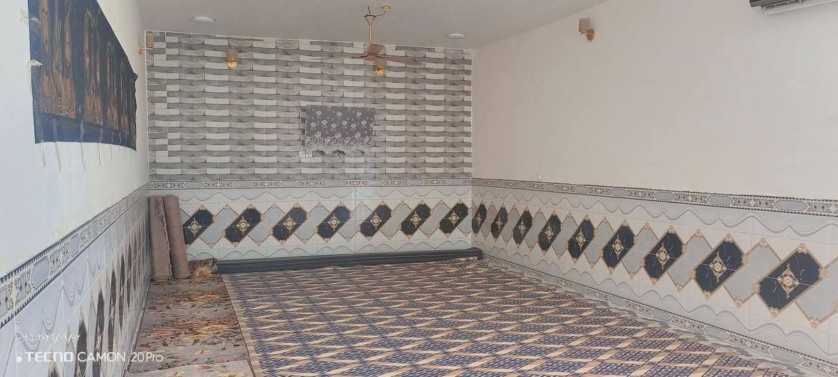بيت   200 متر ب 55 مليون وبي مجال ( شغلل جناي فووول )

طابو زراعي سند 25 + أقرار محكمة

بلخط الاول تبعد عن الشارع 300 متر فقط  

البناء / طابوق وصب أساس وسقف 

العنوان / النجف /طريق يا حسين   عمود 130 شارع السوگ 

كامل من كلشي  مفتاح ✨

غرفتين  نوم 2 صاله.... مطبخ..... ... صحيات ..ستقبال 

ملاحظة// متوفره كافت المساحات 50متر 80متر 100متر 120متر 150متر 200متر وكل هاذه وباسعار مناسبه ومل الخدمات متوفره 

للأستفسار

أتصال ‏ ***********

واتساب ***********
