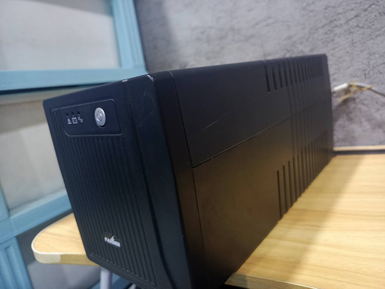 UPS اوفلاين من شركة فاربر1500
بطاريات جديدات اصليات مكاني الجزيرة الفيحاء السعر ٩٠ 
***********

