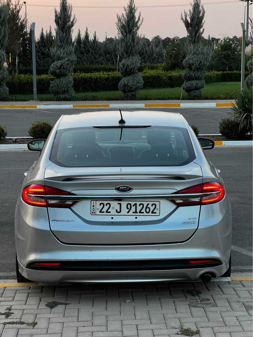 Ford fusion 2018 SE
فۆرد فیوژن ٢٠١٨ 
مەکینە 1.5L Turbo
فوول مواسەفات بەس سڵاید نیە
سێ شاشە
بەصمە
٥ بەصمە
شەغال
تەحدید سورعە
سوکان ڤۆلیۆم
پادڵشیفت
تەحەکوم شاشە و تەبرید لەسەر سوکان
سیستیم چێک
دەبڵ تراکشن
گێڕ ڤۆلیۆم و سپۆرت و عادی
کوشن کارەبا 
دوو مۆد کوشن خەزن
کوشن هیتەر
ئاوێنە هیتەر
لایت و بەگلایت لید
عەدەسەی لێزەری لەسەرە
کامل سەیارەکە جایزە و سەیارەی ماڵەوەیە
هەموو گیانی سێرڤس کراوە 
تایە و ویلی لۆک
تەقە و ڕەقە بە شەرت
ڕەقەم بۆ ڕەقەم بە شەرتی فەحس
نمونەیە لە جوانی
یەک چەمەلخ بۆیاخە بێناو گرتن 
بۆنیت گۆڕاوە بە بیلاد
نرخ : 91 $ مەجال
***********
*********** السليمانية, العراق
