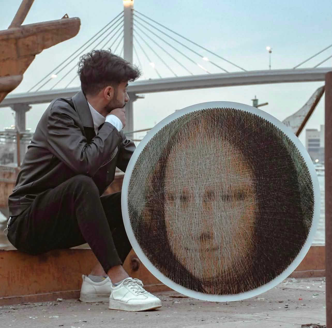 لوحة الموناليزا للبيع
رسم بالمسامير والخيط 
لوحة قياسهه 100cm دائرية
مشاركة بمعرض سفينة Logos hope
مدة الرسم شهر ضبط 

للبيع السعر 225 الف واكو توصيل الجميع المحافظات 
للتواصل  >> ***********
