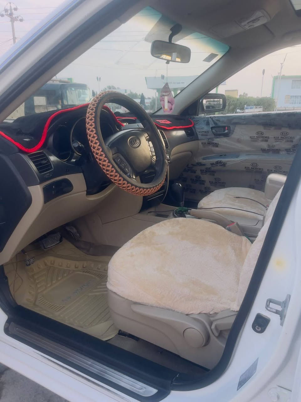 كيا اوبتيما مقدس ٢٠١٠ خليجي فول مواصفات ٣بصمات فتحه اشاير مري  تخم تاير بجيس حداده توني شاده تبريد🥶 ثلج مكينه المرغوب ٤حساسات قم نجف سنويه لل٢٨ مداور ثاني يوم كفاله عامه عده صبخ شبر اثر شخط كفاله من ضربه وتبديل داخل وخارج سياره جاهزه مال جناي ماتذب عليه الف دينار السعر ١١٨ورقه مكاني ذي قار شطره ***********
