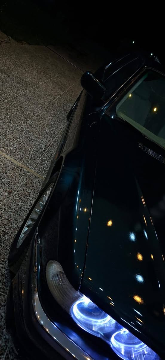 للبيع
*********** واتساب 

BMW 
حجم 744 دينمو هوة 
محدثه 2001 داخل وخارج ....
عليها ادامة كاملة 
محرك بلكات نوزلات مجاول دايفرام واتر بم قوايش رولات 
 مروحه كلج اصلي 
تبريد منضومة نقص غاز فقط
كمريسر فان ومنضومة كاملة 
اذان محرك اذان كير وادامة 
دهن كير اصلي 
شريط استيرن جديد مال كصة
دوس جدد 
محدثة داخل خارج m 
2001 
سيارة عليهاا ادامة كاملة 
غرفة نضامة 78% 
لايت عدسة اصللي زنون 
متحرك 
ويل اصلي شعاع 
سلايت جديد
سيارة كلشي مبدل بيها اصلي وشرط مال كصة 
وكشنات أمامية نضافة 50% 
كشنات ما بدلتهن ما حصلت نضاف
باقي كلة جديد ما عدى ما ذكرتهن 

حساسات جام 
حساسات أمامية خلفية
دبل جام 
مري كهرباء 
كشنات كهرباء 
شاشة قلاب 
سلايت شغال 
داخل بيجي 
لايت زنون عدسة 
دبل إشارة لد 
سوار لايت شمسي 
سيدي جنجر 
محرك 44 اصل 
كهرباء مكفولة ولا جطل 
سيارة مكفولة من ضربة 
نضام ABS 
قفل جام
تخم تاير ويل 
محرك جديد 
محرك لا صرف ولا دوانز ولا تنقيص جديد قبل فترة شادة
جنطه شفط 

نقص كنترول جام شمعات صدر 
نضافة كشنات أمامية 50%

السعر 80 وبيها مجال 
مكان سيارة بغداد
