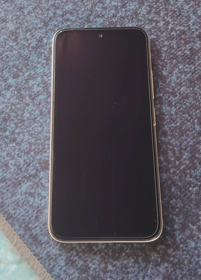 السلام عليكم جهاز lnfinix SMART20
ذاكره ١٢٨ ومعالج ٤ كيكيا جهاز جديد كارتون وبطارية ٥٦٠٠ فول بل شحن كامل ملحقاته شاحنته وكارتونته وكفر هذا رقمي للاتصال او علق وادخلك خاص ***********واتساب وانتصال
